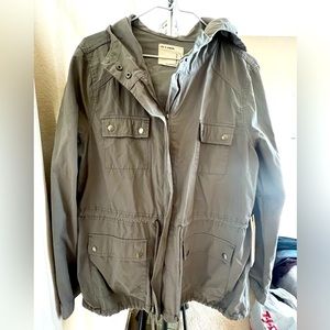 LIGHT WEIGHT GREY JACKET